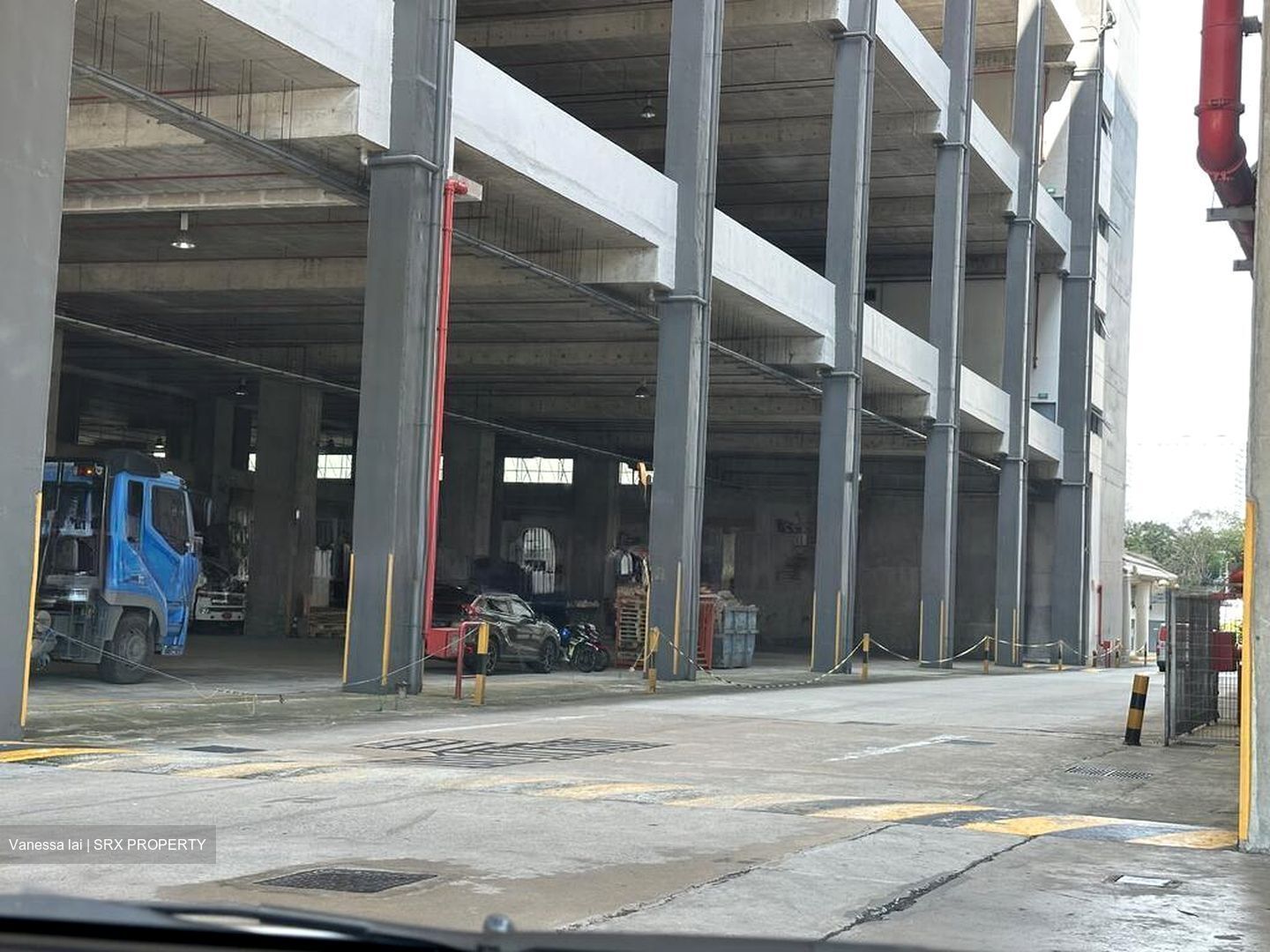 Benoi Road (D22), Factory #575453271